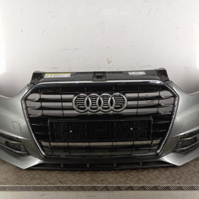Pare choc avant AUDI A1 1