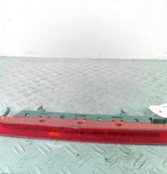 Feu arriere stop central PEUGEOT 5008 1 Photo n°1