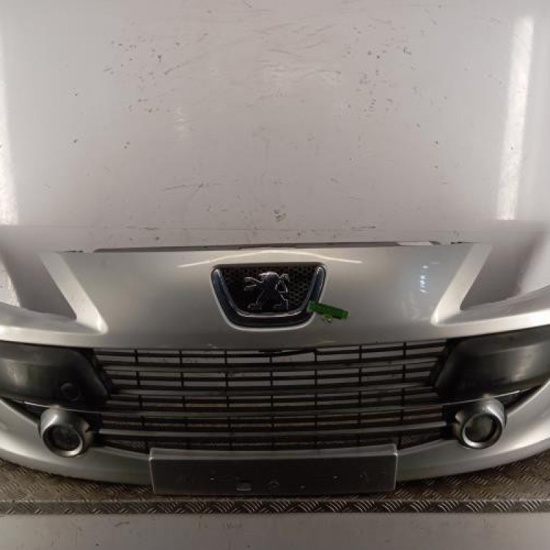 Pare choc avant PEUGEOT 307