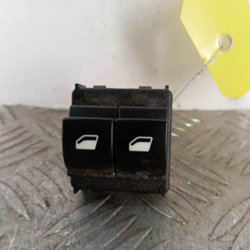 Interrupteur de leve vitre avant gauche CITROEN C4 CACTUS