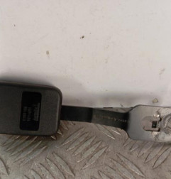 Attache ceinture avant droit PEUGEOT 207 Photo n°1