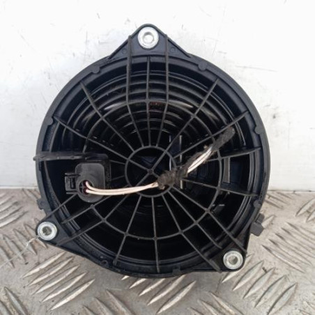 Poignee hayon VOLKSWAGEN GOLF 6