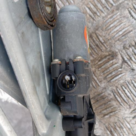 Leve vitre electrique avant droit RENAULT TWINGO 1