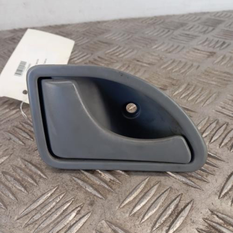 Poignee interieur avant gauche RENAULT TWINGO 1