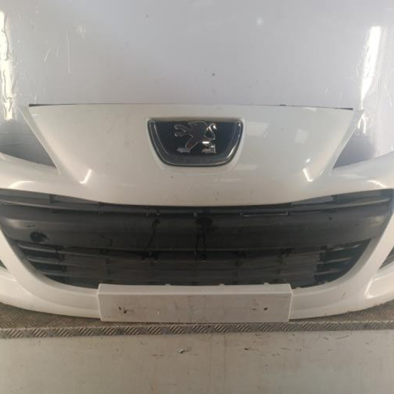 Pare choc avant PEUGEOT 207