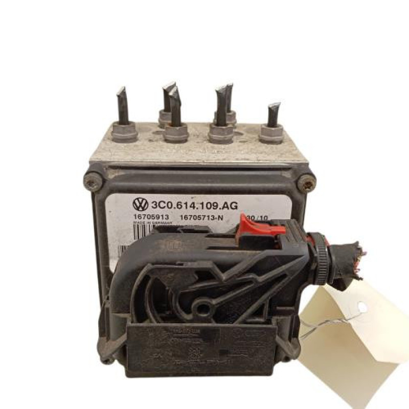 Bloc ABS (freins anti-blocage) VOLKSWAGEN PASSAT 5