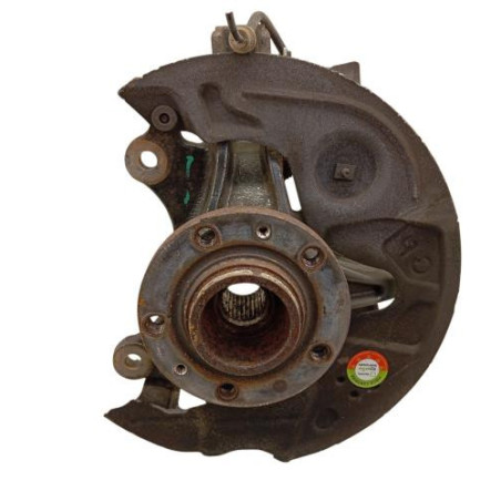 Moyeu avant gauche PEUGEOT 308 2 Photo n°1