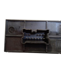 Interrupteur de leve vitre avant droit NISSAN JUKE 1 Photo n°3