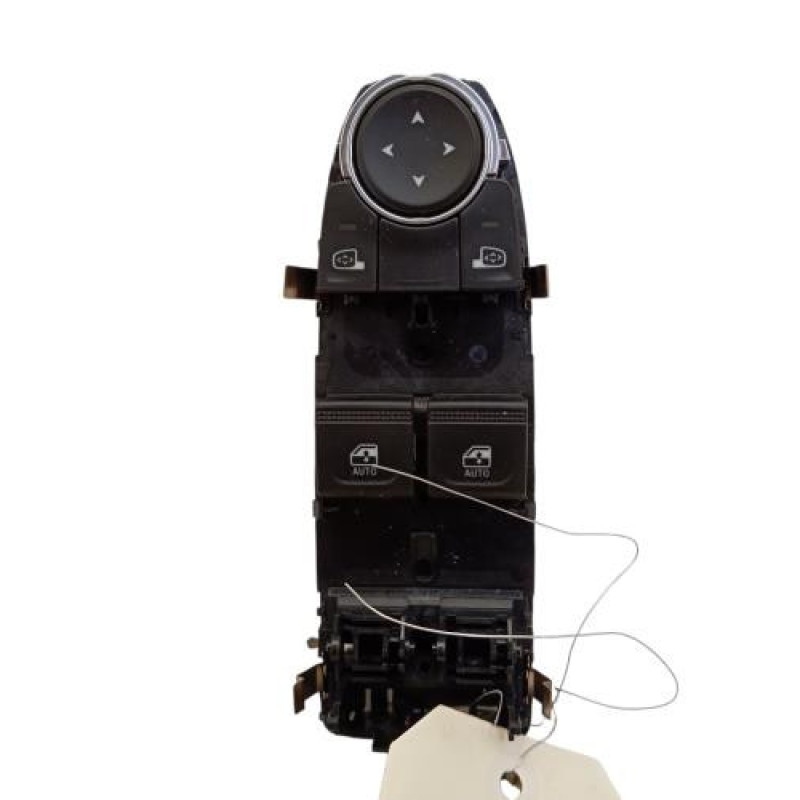 Interrupteur de leve vitre avant gauche RENAULT CLIO 5