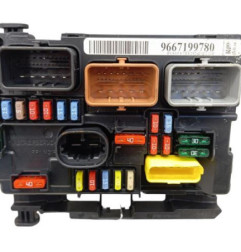 Boitier servitude moteur (BSM) PEUGEOT 207 Photo n°1