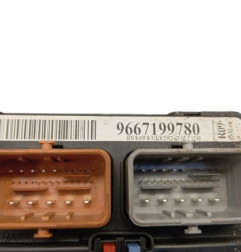 Boitier servitude moteur (BSM) PEUGEOT 207 Photo n°3