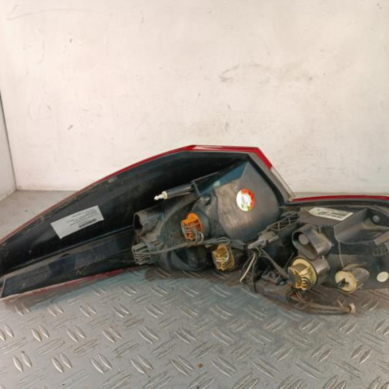 Feu arriere principal droit (feux) RENAULT WIND