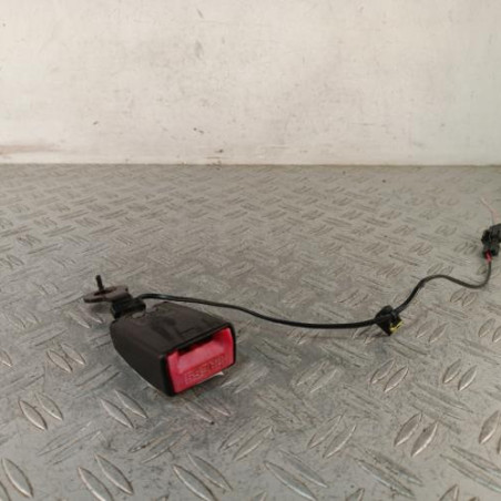 Attache ceinture avant gauche RENAULT WIND