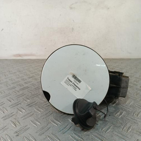 Trappe d'essence RENAULT CLIO 4 Photo n°1