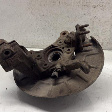 Fusee avant gauche VOLKSWAGEN GOLF 6