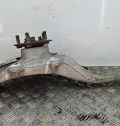 Fusee avant gauche LAND ROVER RANGE ROVER 2 SPORT