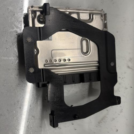 Calculateur moteur NISSAN PRIMASTAR 2