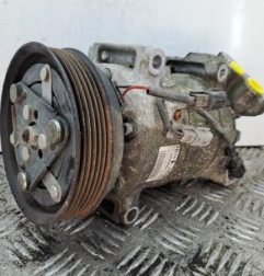 Compresseur clim RENAULT MEGANE 4 Photo n°1