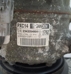 Compresseur clim RENAULT MEGANE 4 Photo n°3