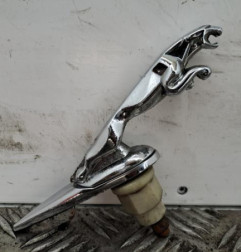 Sigle de calandre JAGUAR X-TYPE