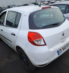 Feu arriere principal gauche (feux) RENAULT CLIO 3 Photo n°9