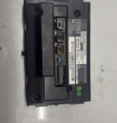 Ecran GPS RENAULT TRAFIC 3