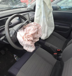 Alternateur CITROEN C4 CACTUS Photo n°9