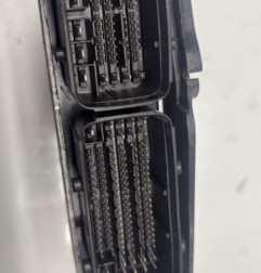 Calculateur moteur PEUGEOT 208 1 Photo n°3