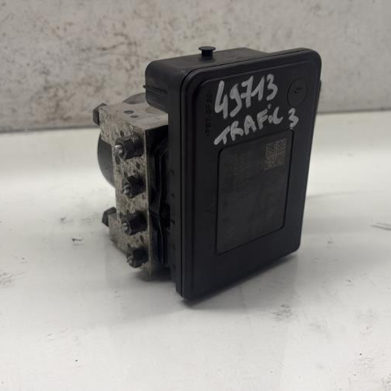 Bloc ABS (freins anti-blocage) RENAULT TRAFIC 3