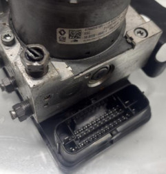 Bloc ABS (freins anti-blocage) RENAULT TRAFIC 3 Photo n°4