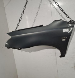 Aile avant gauche TOYOTA AVENSIS 2