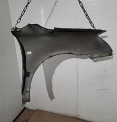 Aile avant gauche TOYOTA AVENSIS 2 Photo n°3