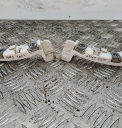 Support de pare chocs avant PEUGEOT 208 1 Photo n°1