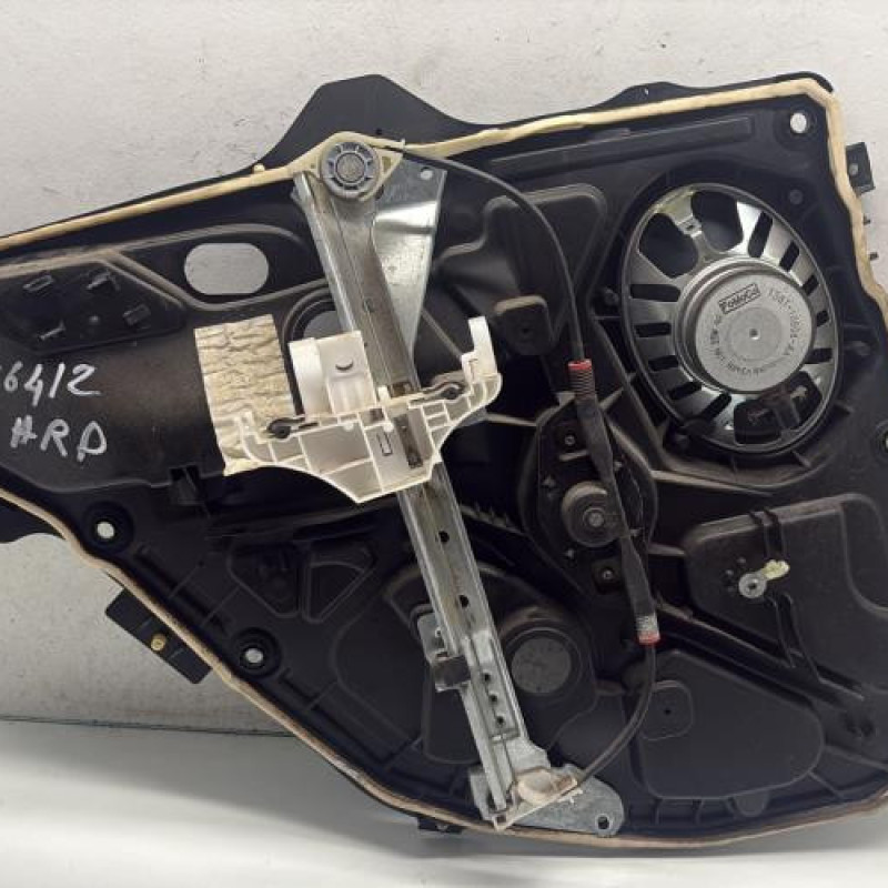 Leve vitre mecanique arriere droit FORD FIESTA 5