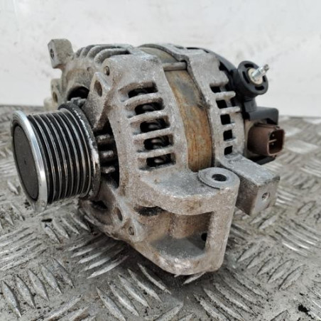 Alternateur TOYOTA RAV4 3 Photo n°1