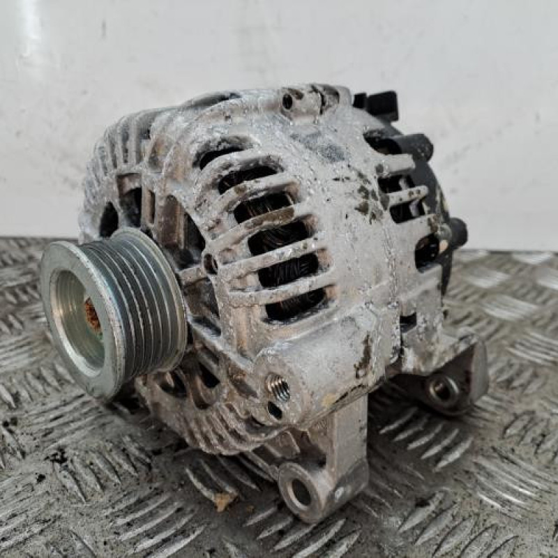 Alternateur BMW SERIE 3 E90