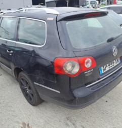 Pare choc arriere VOLKSWAGEN PASSAT 5 Photo n°9
