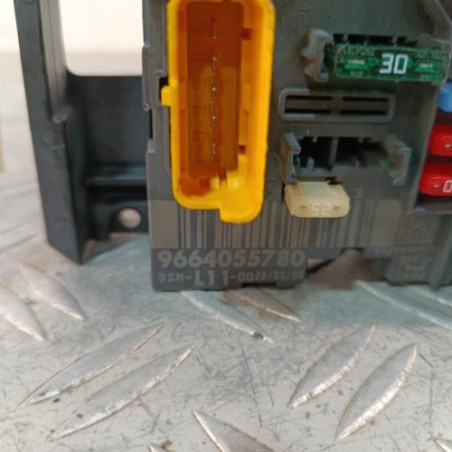 Boitier servitude moteur (BSM) PEUGEOT 207