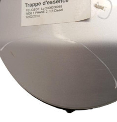 Trappe d'essence PEUGEOT 5008 1