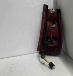 Feu arriere principal gauche (feux) HYUNDAI MATRIX Photo n°3