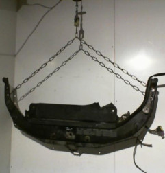 Traverse superieure RENAULT VEL SATIS