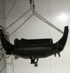 Traverse superieure RENAULT VEL SATIS Photo n°3