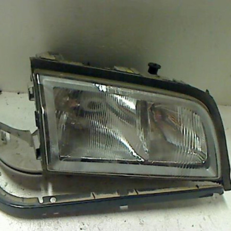 Optique avant principal droit (feux)(phare) MERCEDES CLASSE C 202 Photo n°1