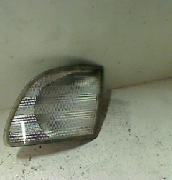 Optique avant secondaire gauche (feux)(clignotant) MERCEDES VITO 638 Photo n°1