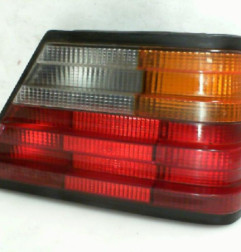 Feu arriere principal droit (feux) MERCEDES 300 Photo n°4