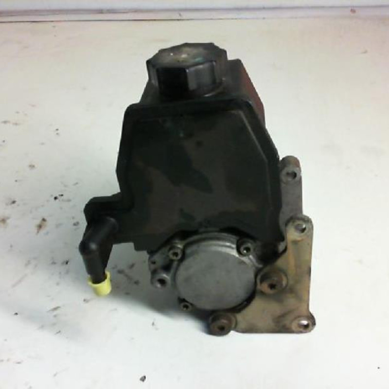 Pompe de direction MERCEDES CLASSE C