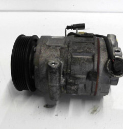 Compresseur clim VOLKSWAGEN POLO 4 Photo n°4