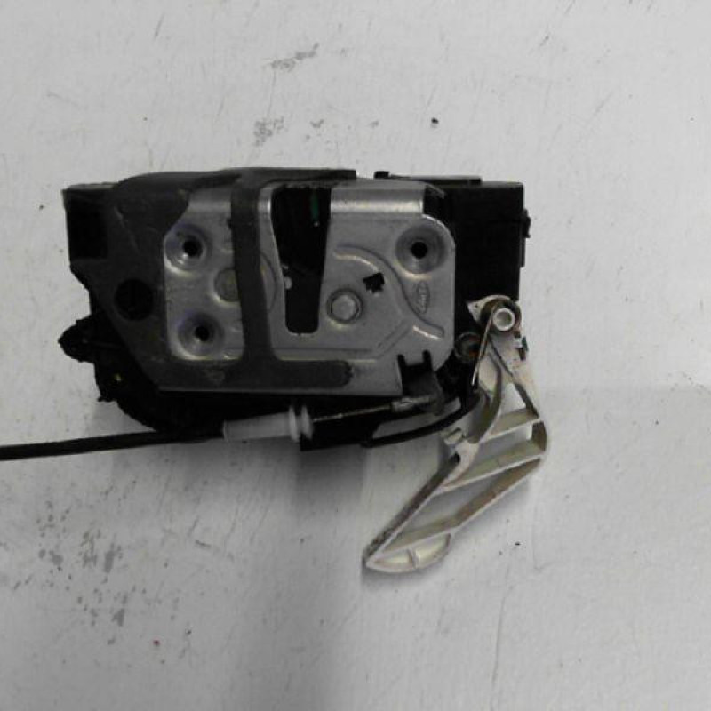 Serrure avant gauche FORD FIESTA 6