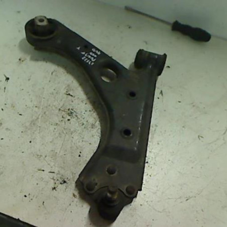 Triangle avant droit FIAT GRANDE PUNTO