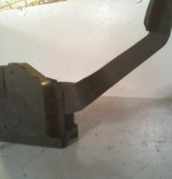 Pedale d'accelerateur FIAT GRANDE PUNTO Photo n°1